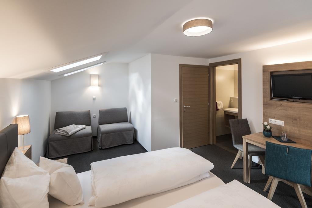 Garni Gruenau Hotel San Martino In Passiria  Exterior photo